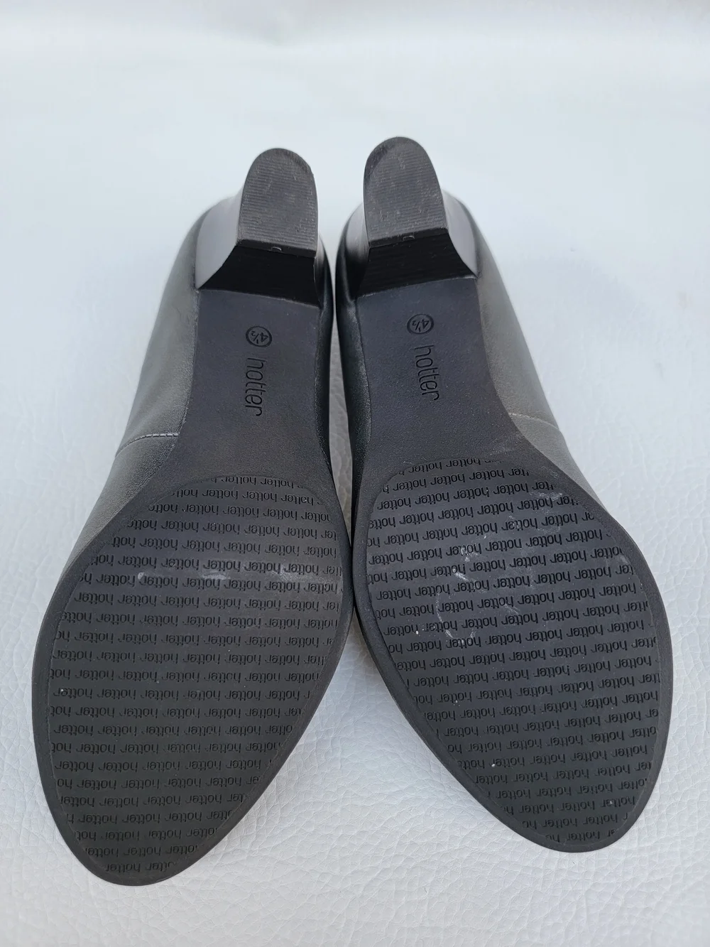 hotter Women's Metallic Gray Low Heel Pumps